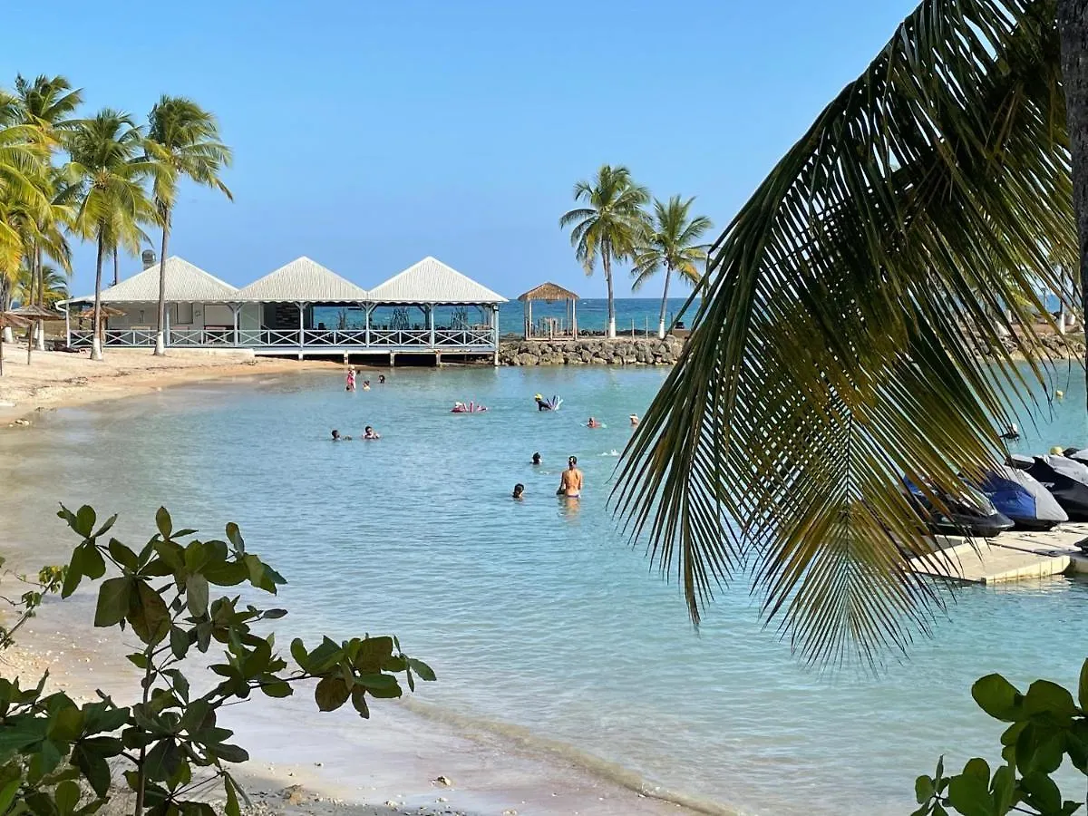 Cauris Lodge Du Marisol Vue Mer Acces Direct Plage Avec Citerne D Eau Le Gosier  Apartament Le Gosier (Grande-Terre)